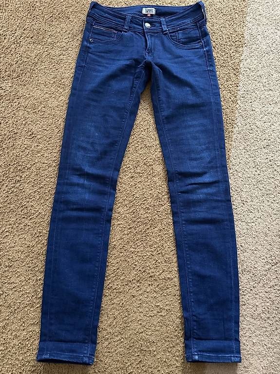 Tommy Hilfiger Jeans: Tommy Jeans wie NEU – Usato da Goldach venduto da tab_njk8