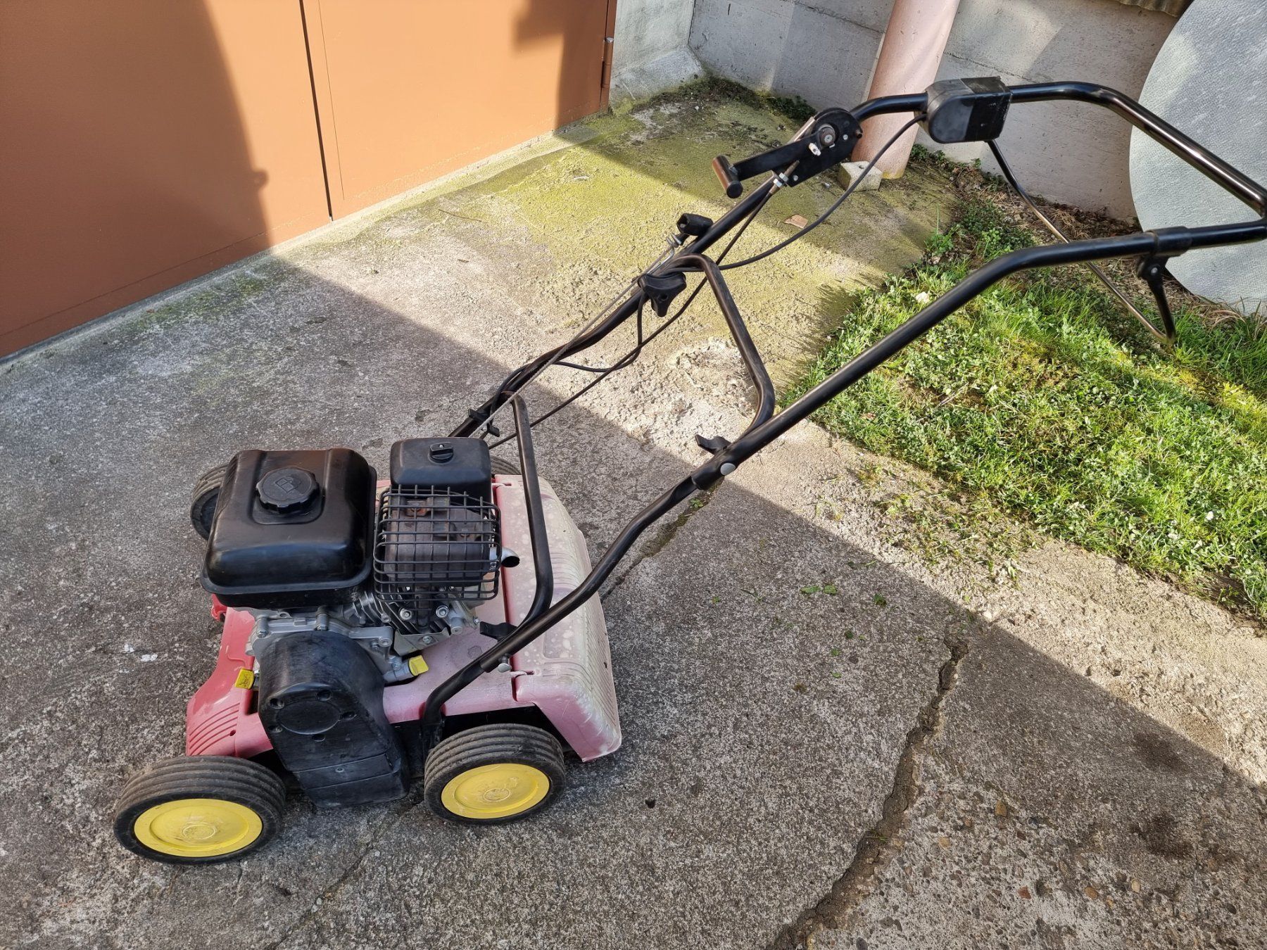 Attrezzi per la lavorazione del suolo: Vertikutierer – Usato da Gossau SG venduto da aleks00 1