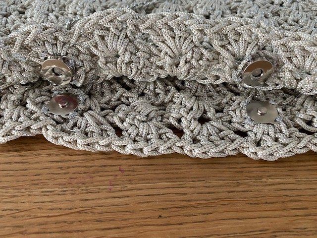 Borse da donna: NEUE exklusive ecru-farbene Crochet Handtasche – Usato da Wiesendangen venduto da EnricaL 7