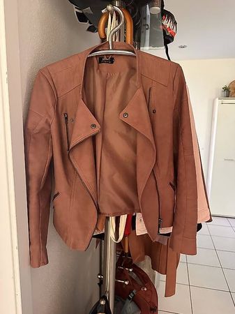 Kunstleder Jacke Grösse 36