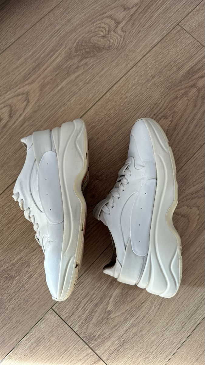 Santoni Scarpe da donna: Santoni Sneaker – Usato da Schaffhausen venduto da R_Muzh 1