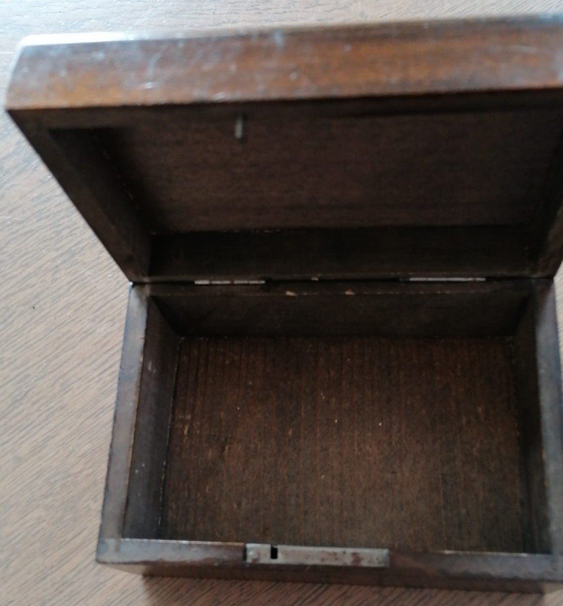 Articoli in legno: altes Holzkästchen – Usato da Grächen venduto da Hel7890 3