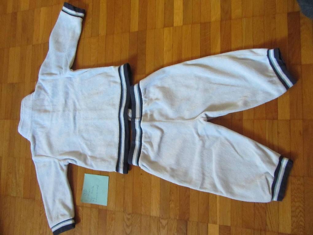 Lotti & Set di vestiti: Ensemble 2 pièces ou training taille 74 comme neuf – Usato da Gland venduto da bug_s7rw 1
