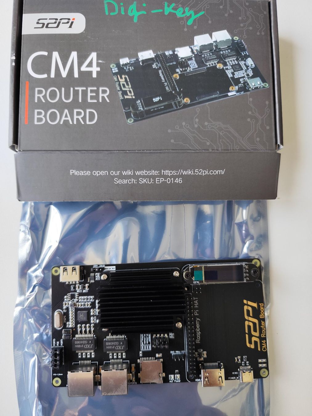 Raspberry Pi PC: 10× Raspberry Pi Compute Module 4 CM4102008 + CM4 Boards – Nuovo (secondo la descrizione) da Biel/Bienne venduto da Atarico 4
