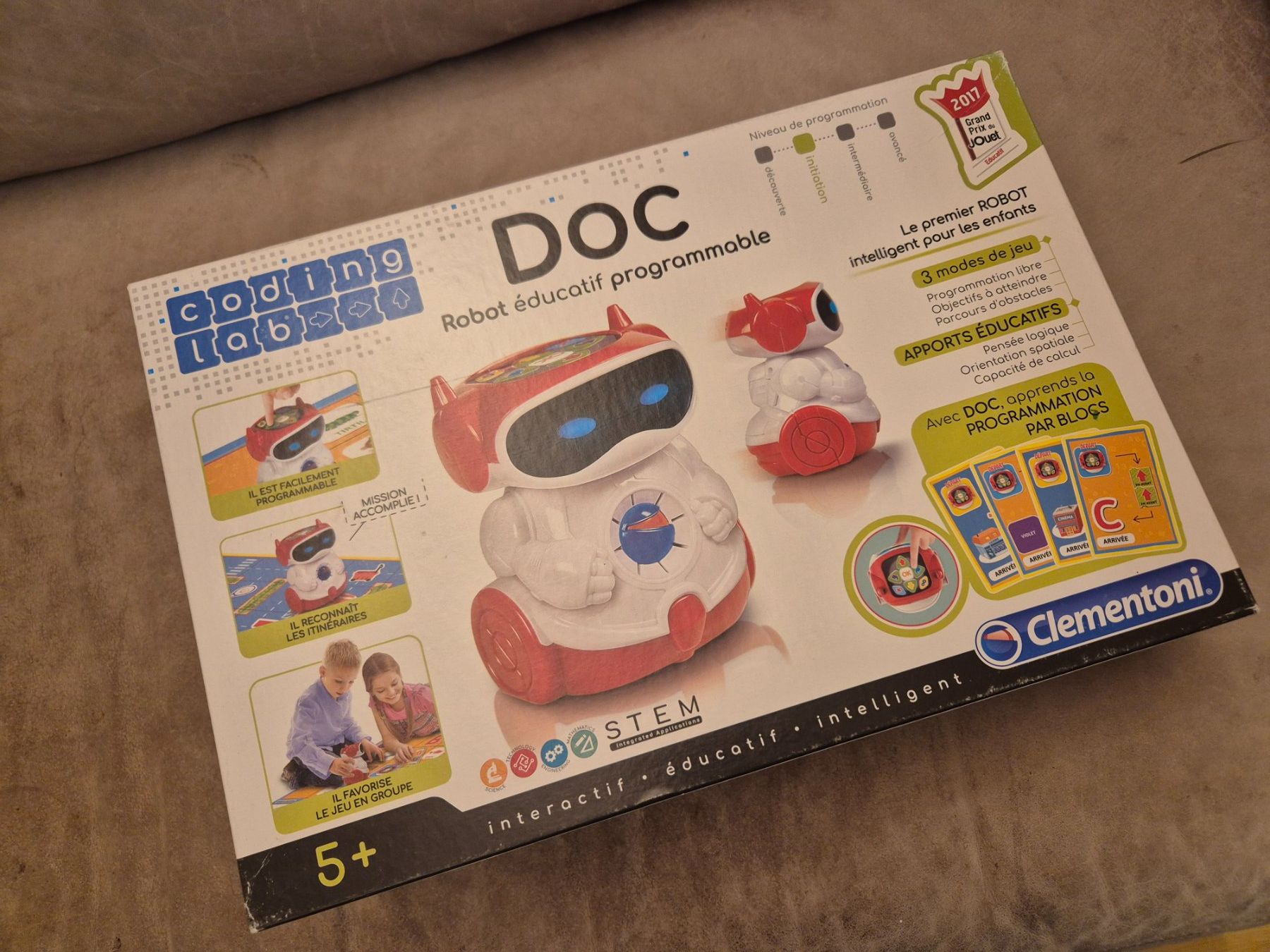 Giochi: jeu robot doc – Usato da Delémont venduto da Zazzouille