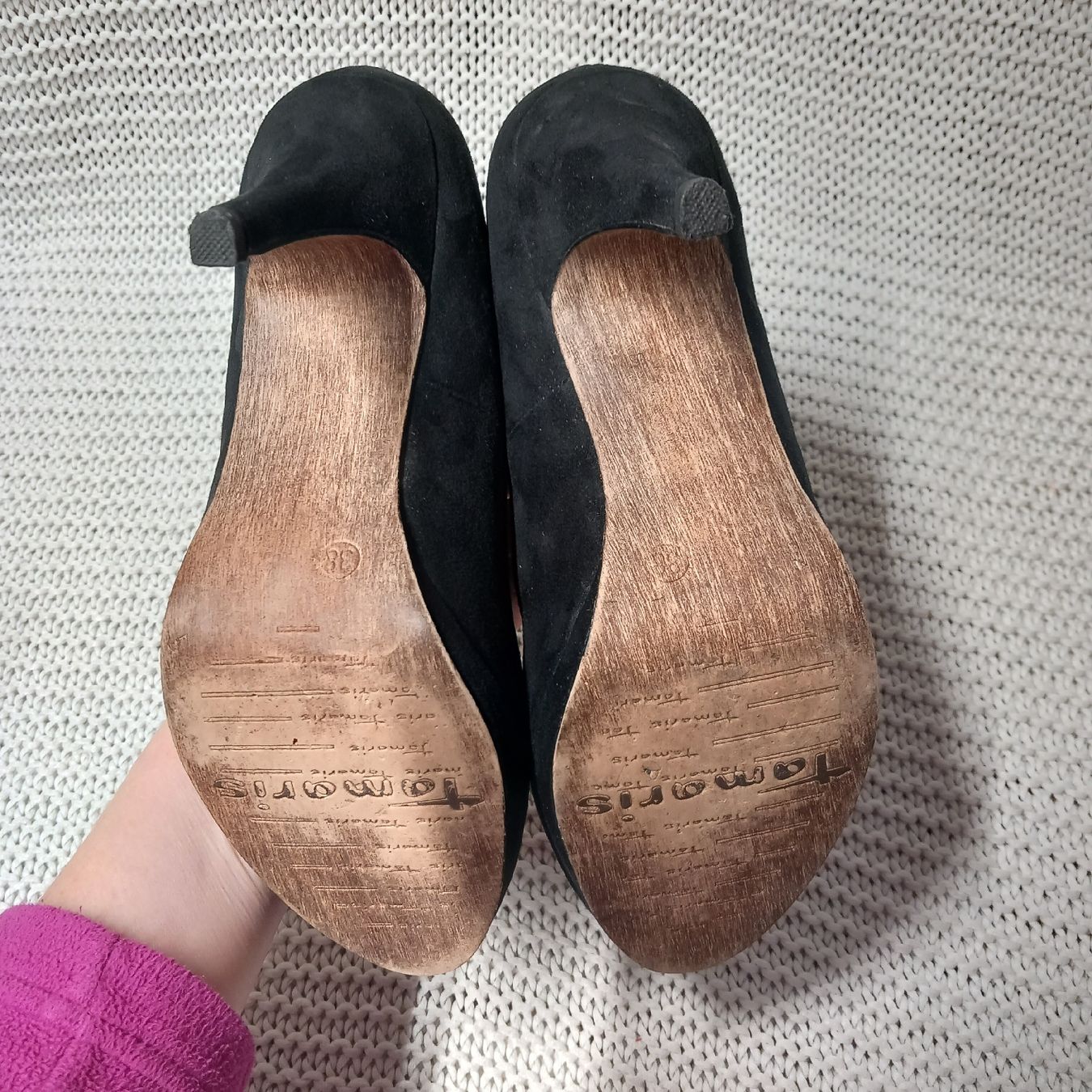 Tamaris Scarpe da donna: Pumps Tamaris Gr.38 schwarz – Usato da Gwatt (Thun) venduto da umwelt-brocki 3