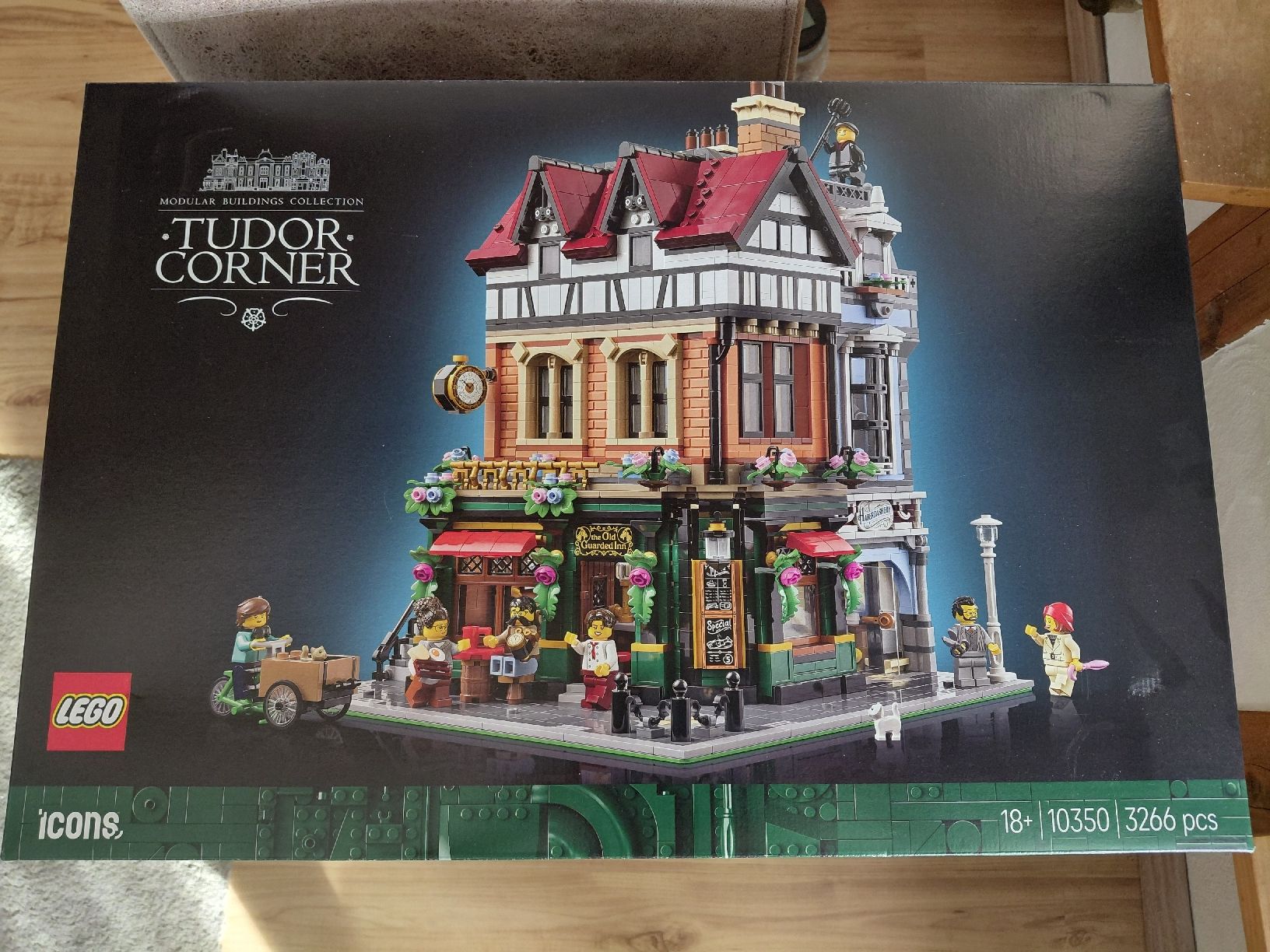 Lego Baukästen: lego 10350 Tudor Corner – Gebraucht aus Allenwinden von Muggi076