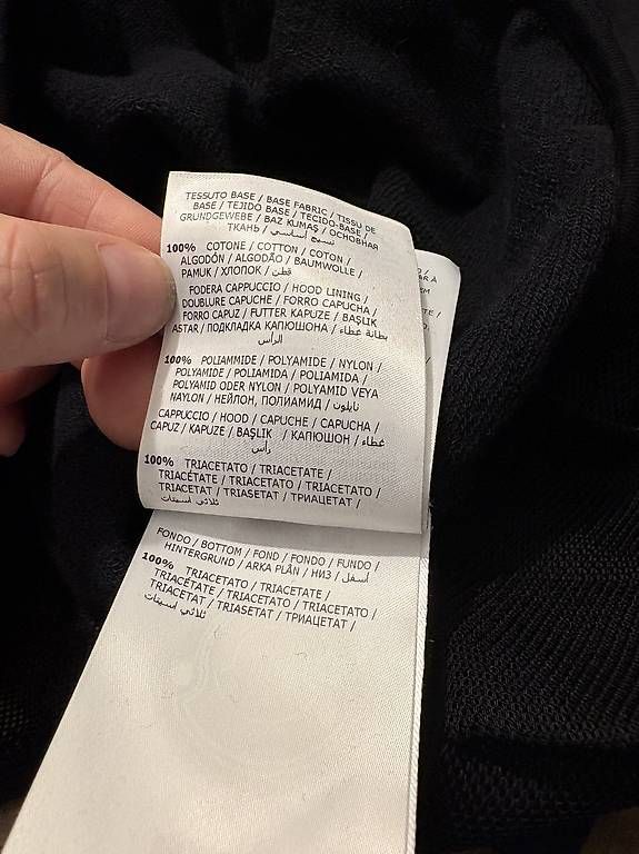 Jacken: Moncler Cardigan Grösse M/L – Gebraucht aus Unterägeri von mar_96hk 4