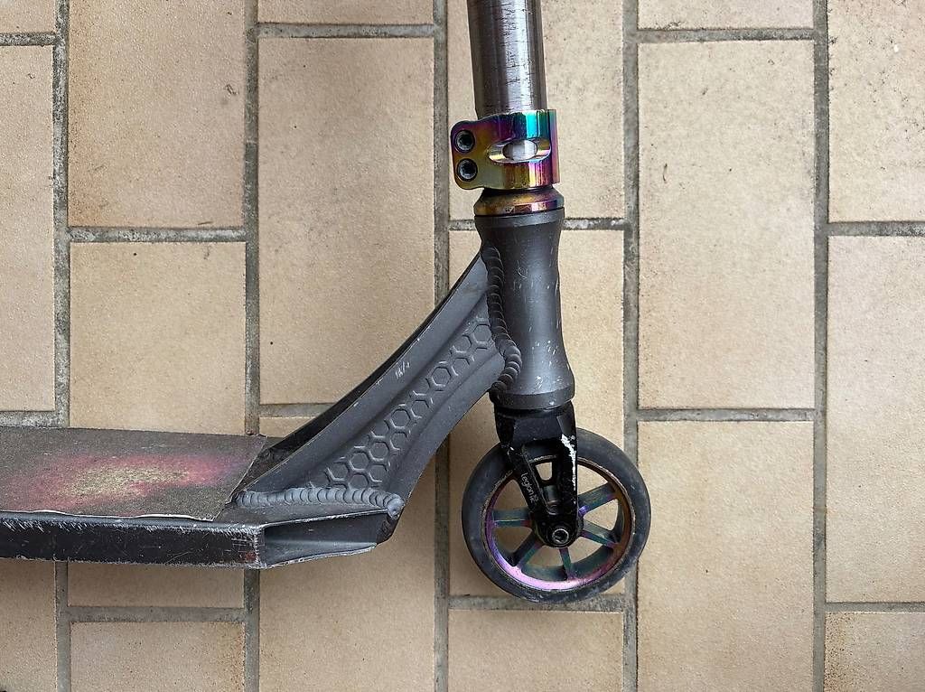 Kickboard: Trotinette freestyle – Usato da Neuchâtel venduto da nxt_yx7v 2