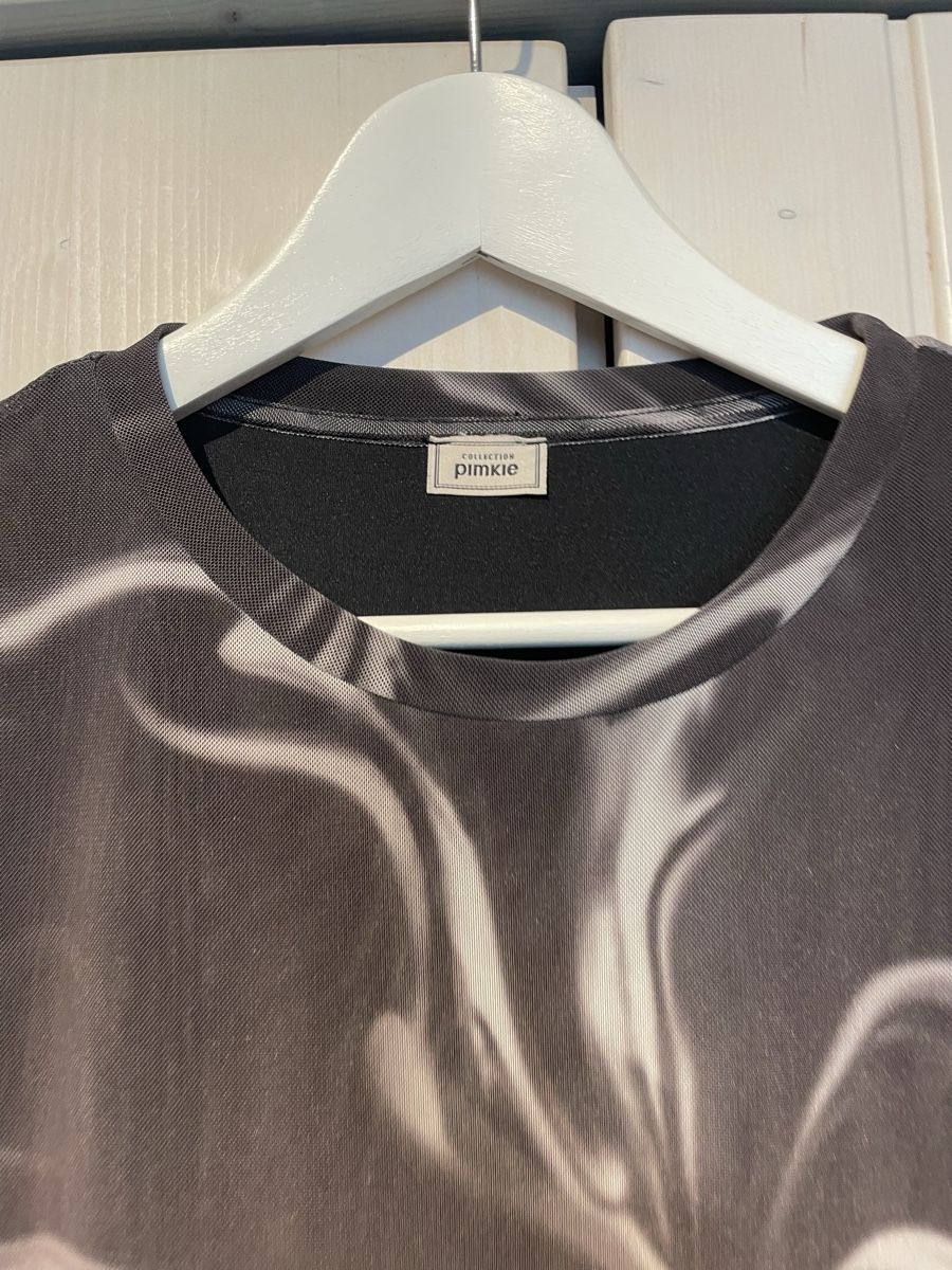 T-shirt: T-Shirt chic – Usato da Turgi venduto da eiiinalem 1