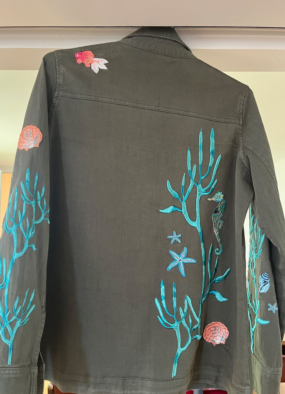 Giacche: Khaki-Jacke mit maritimer Stickerei – Usato da Zürich venduto da nicoleperquy 2