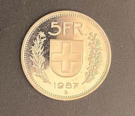 Tutti le monete: 5 FRS 1987 STGL/FDC ! – Nuovo (secondo la descrizione) da Courgenay venduto da Kolfree