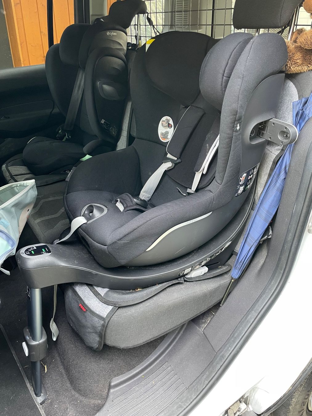 Cybex Seggiolini per auto: Kindersitz GB Vaya 2 i-Size – Usato da Biezwil venduto da hof_kkp5