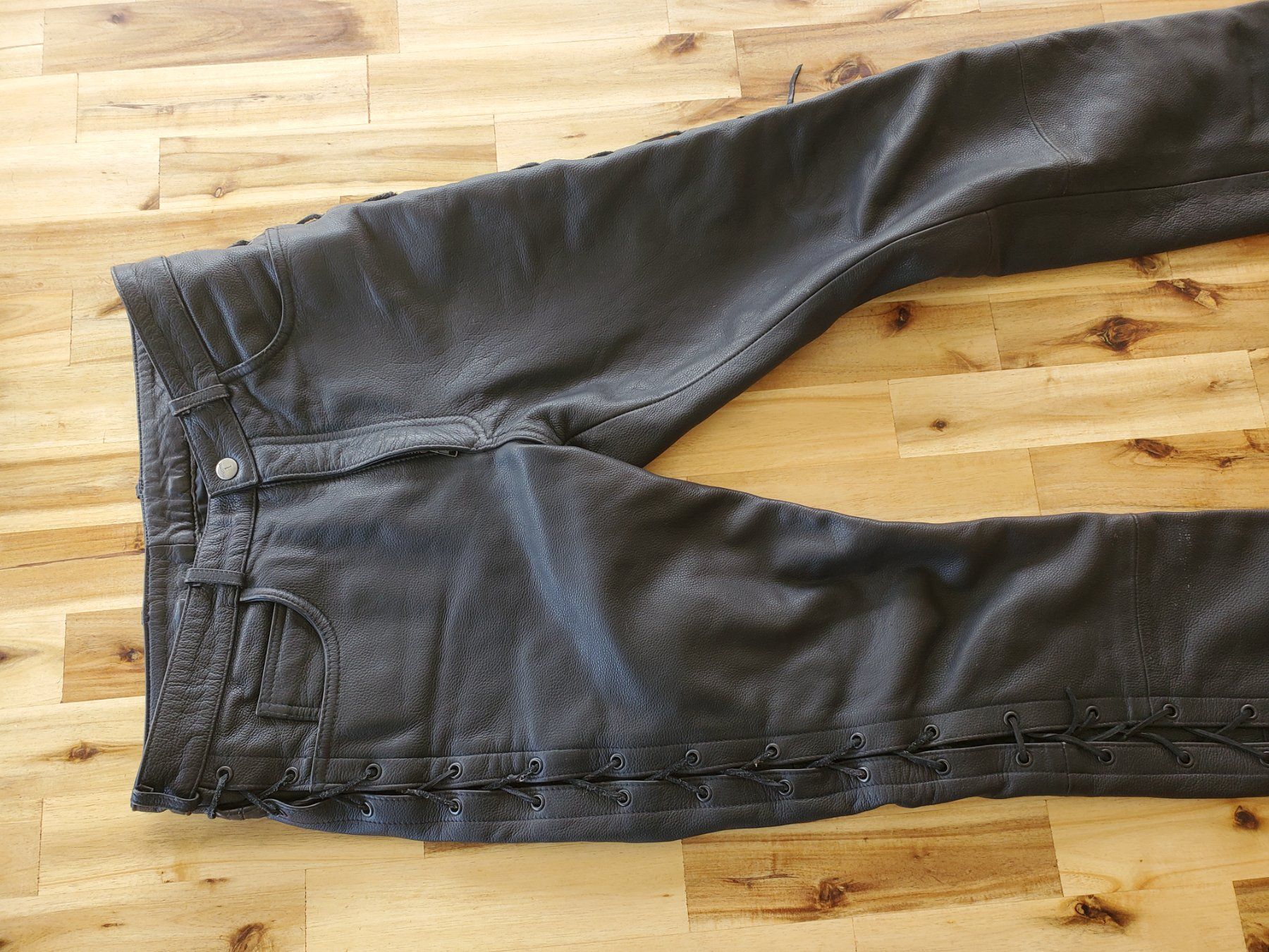 Lotti di vestiti: Motorrad Jacke, Hose, Stiefel Leder – Usato da Schwarzsee venduto da dergli01 9