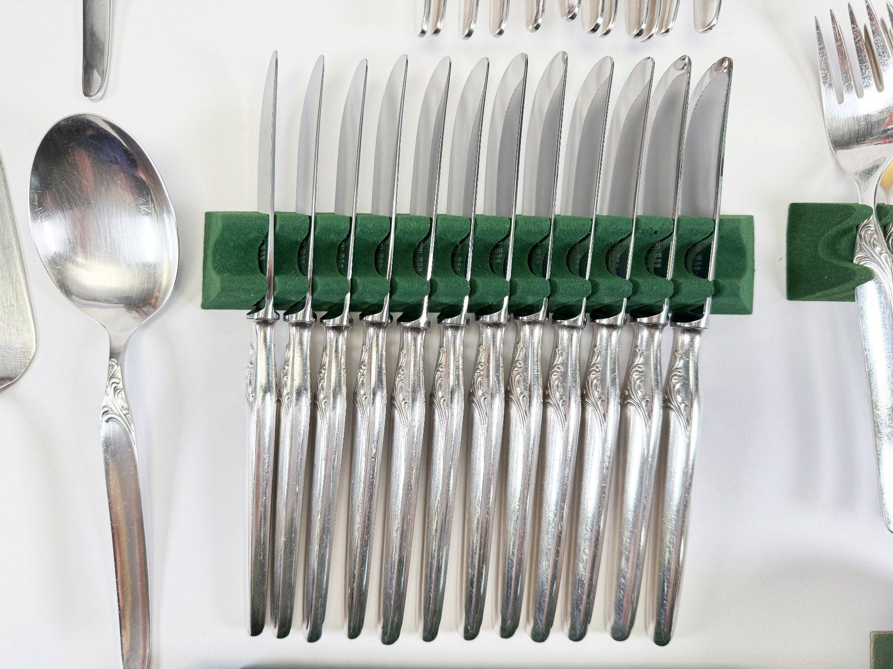 Set di posate: Versilbertes Besteck-Set Wirths 100 - 76-teilig - Vintage – Usato da Winterthur venduto da Anto-Bella 4