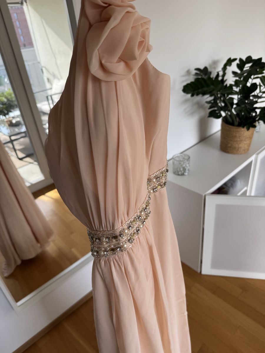 Vestiti: Abendkleid Lang Grösse S – Usato da Regensdorf venduto da Larissa_Ma888 2