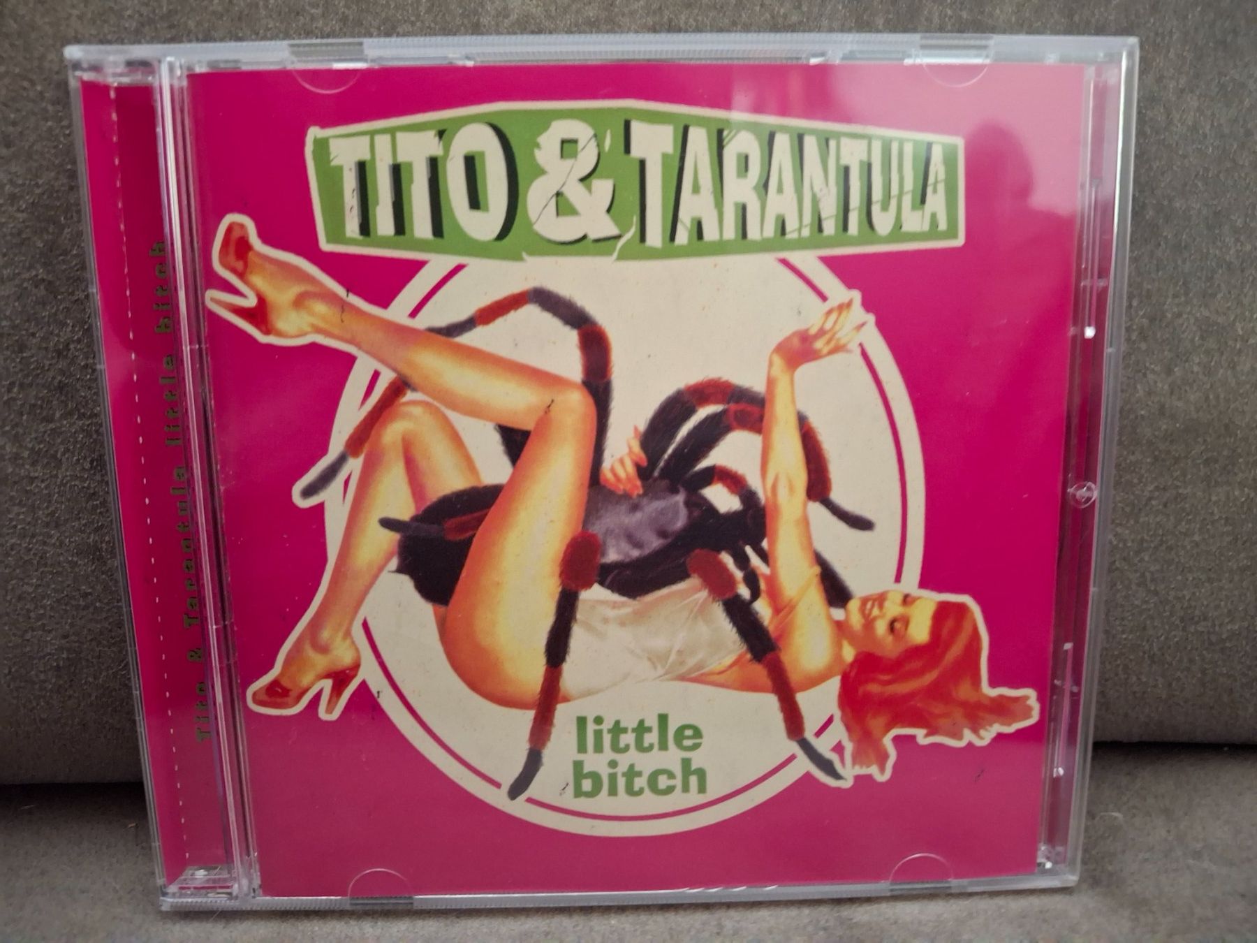 CDs: Tito & Tarantula - Little Bitch – Gebraucht aus St.Gallen von jalamusic