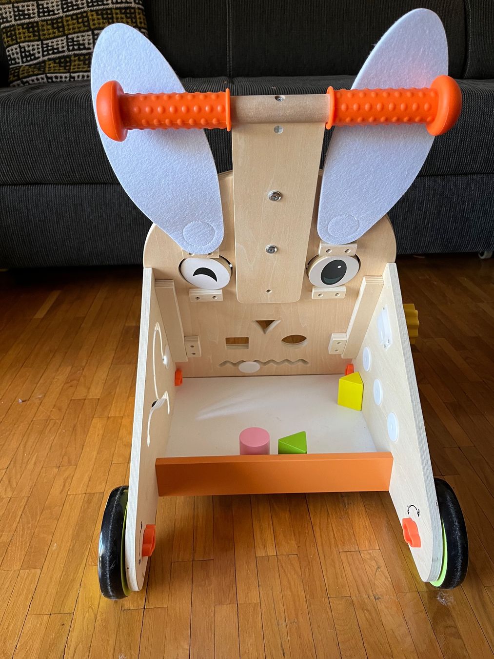 Janod Veicoli per bambini: Chariot de marche en bois multi-activités - Lapin – Usato da Epalinges venduto da ram_68mk 2