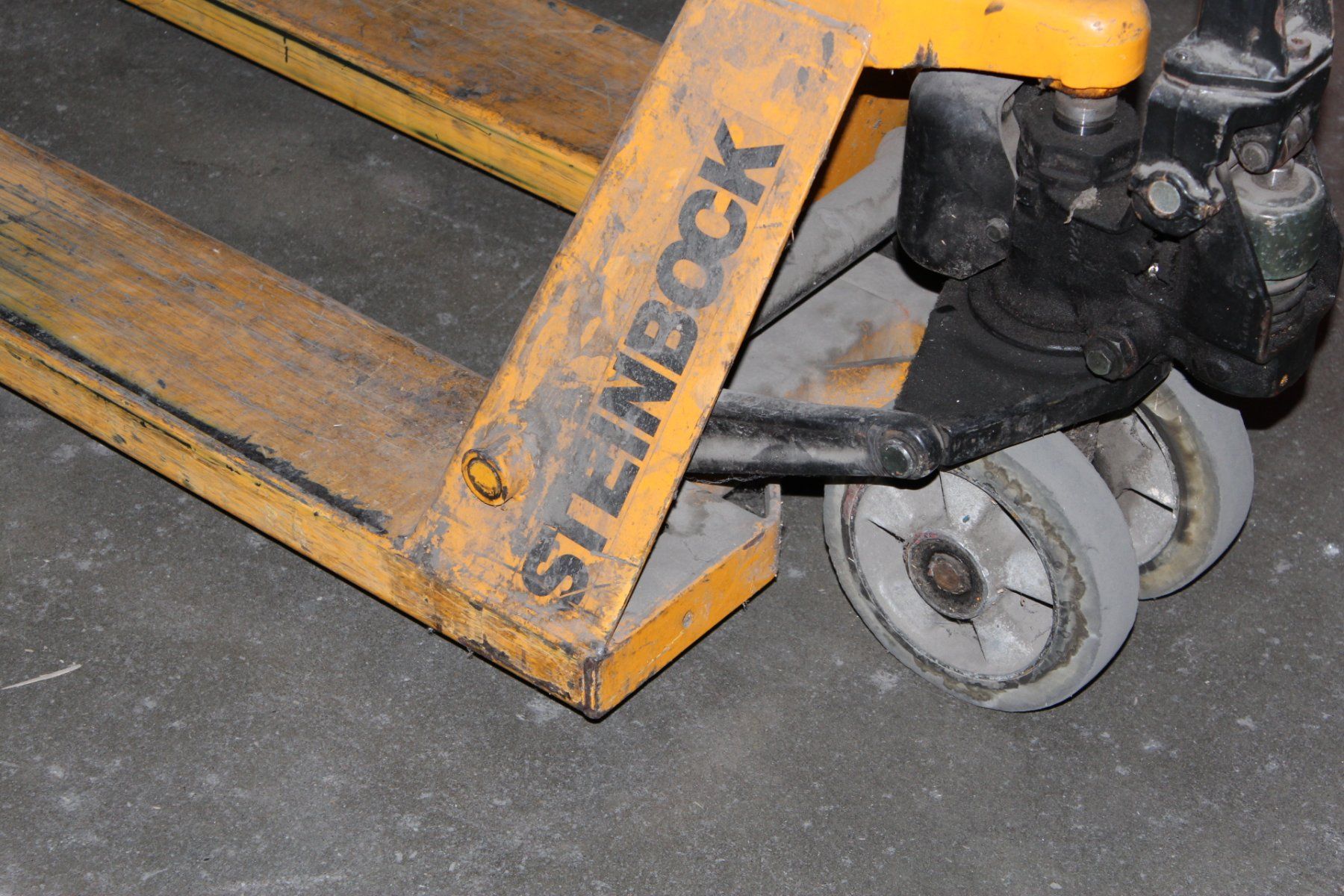 Gabelstapler & Hubwagen: Palettrolli – Gebraucht aus Reitnau von Chrklaus 3