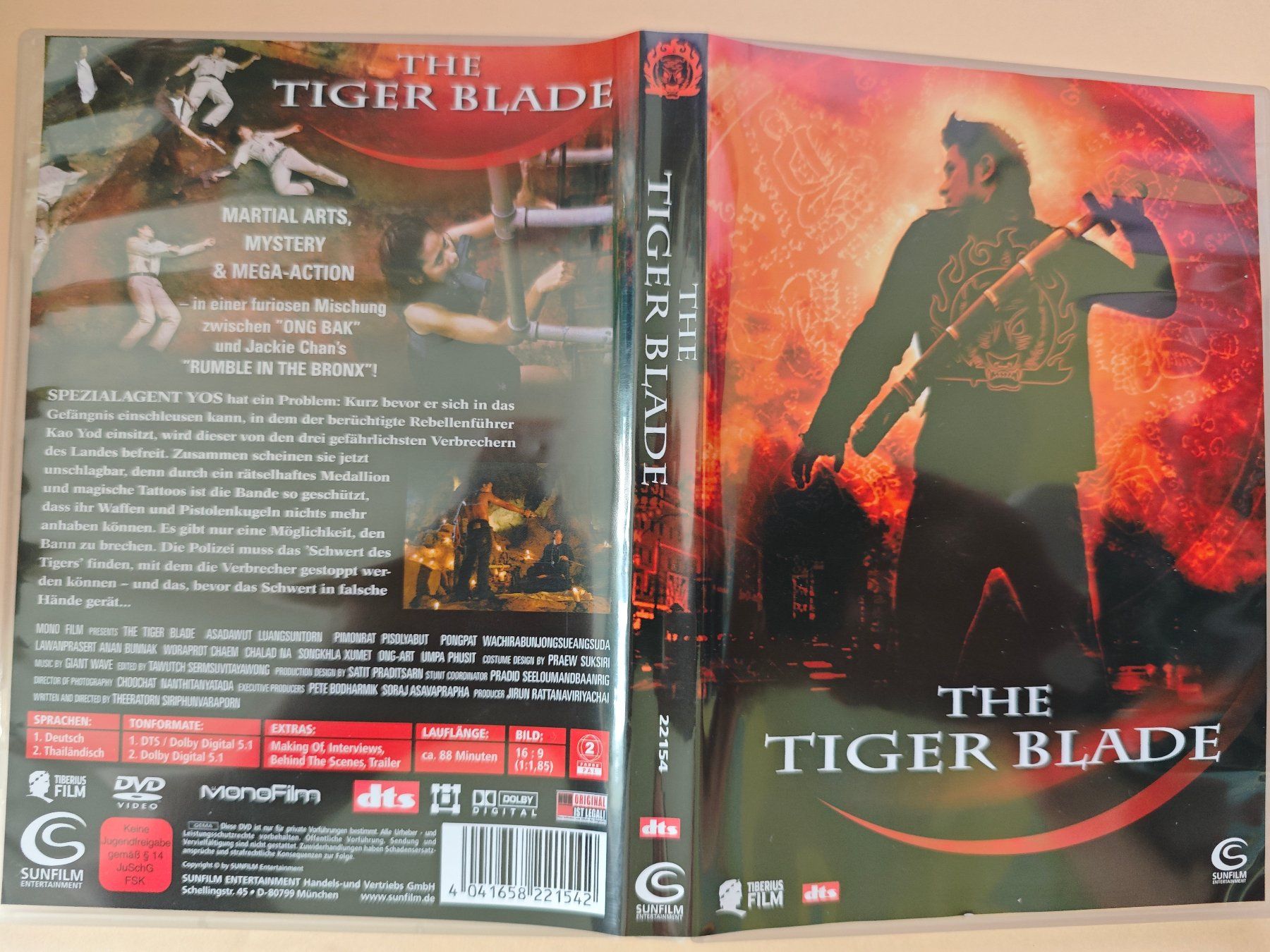 Tutti i DVDs: The Tigerblade – Usato da Laufenburg venduto da Toni5010