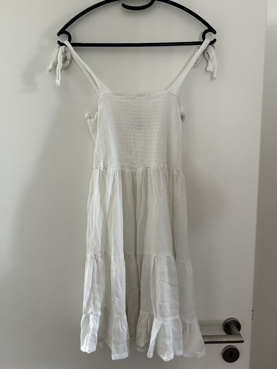 Kleider: Kleid weiss Grösse M Chicoree guter Zustand – Gebraucht aus Läufelfingen von Kitty_St