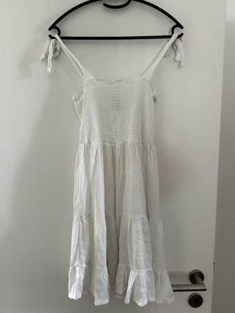 Kleid weiss Grösse M Chicoree guter Zustand