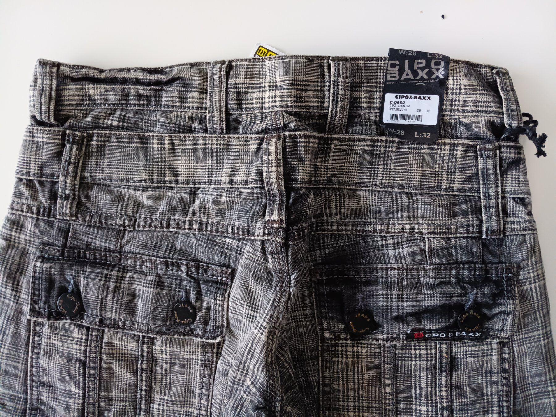 Hosen: CIPO & BAXX - HERRENHOSE - Gr. 28/32 – Neu (gemäss Beschreibung) aus Aarau von Yeeaaah 2