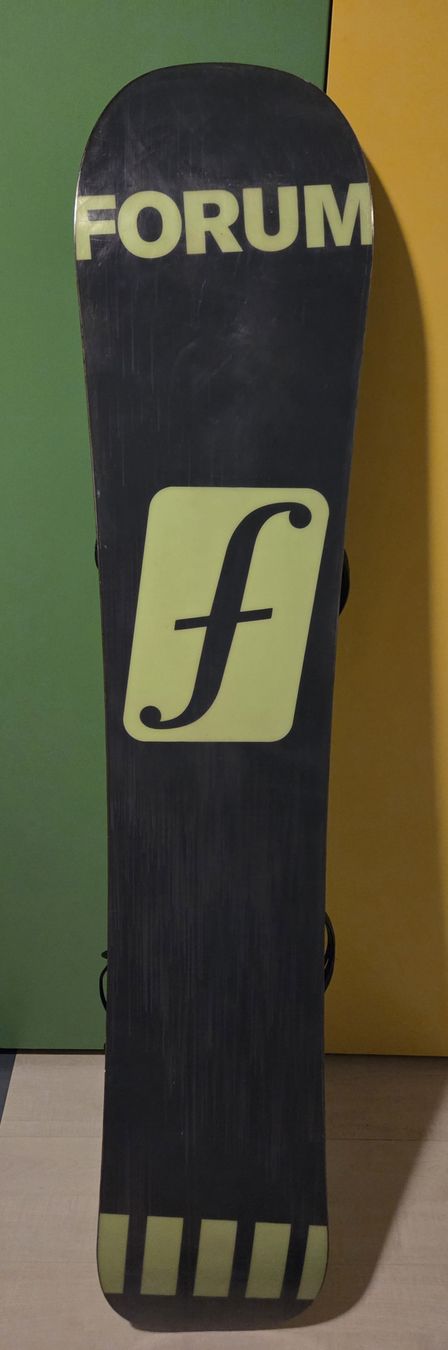Forum Board: Snowboard Forum Production 003 155cm – Usato da Muri AG venduto da Elias7317 1