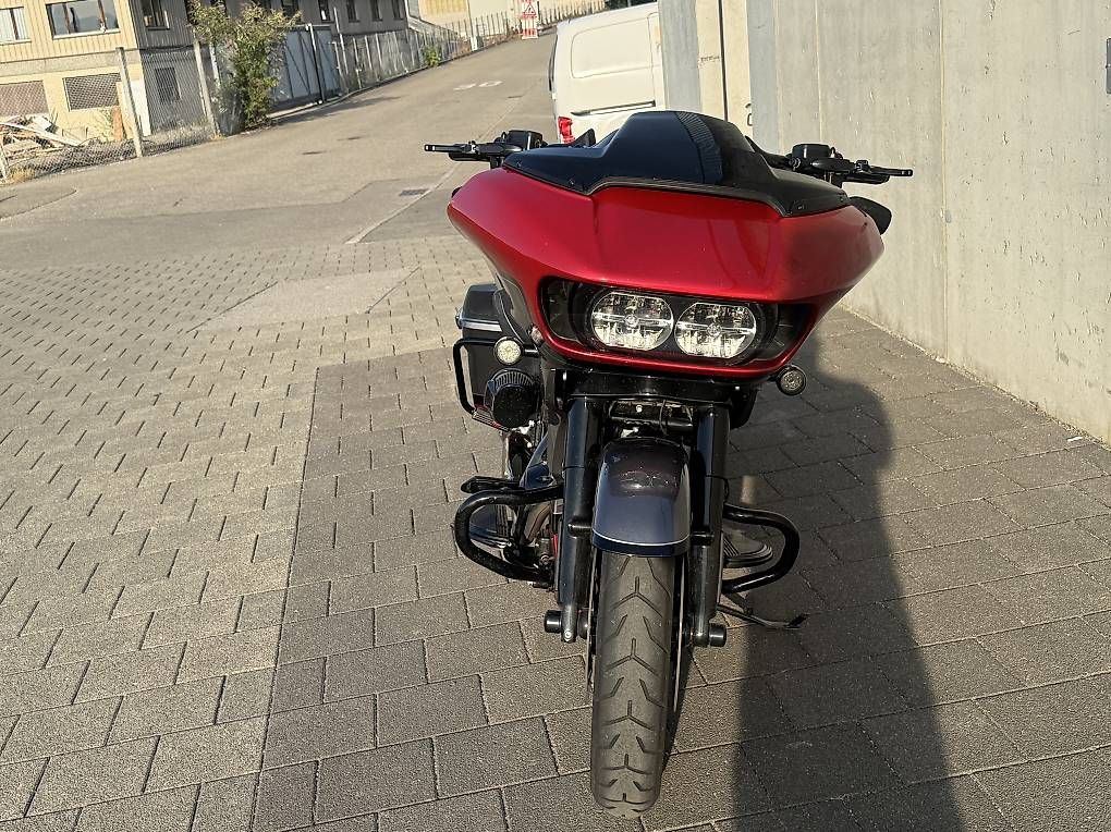 Touring: Harley-Davidson Road Glide CVO – Usato da Wauwil venduto da SonnyB 1