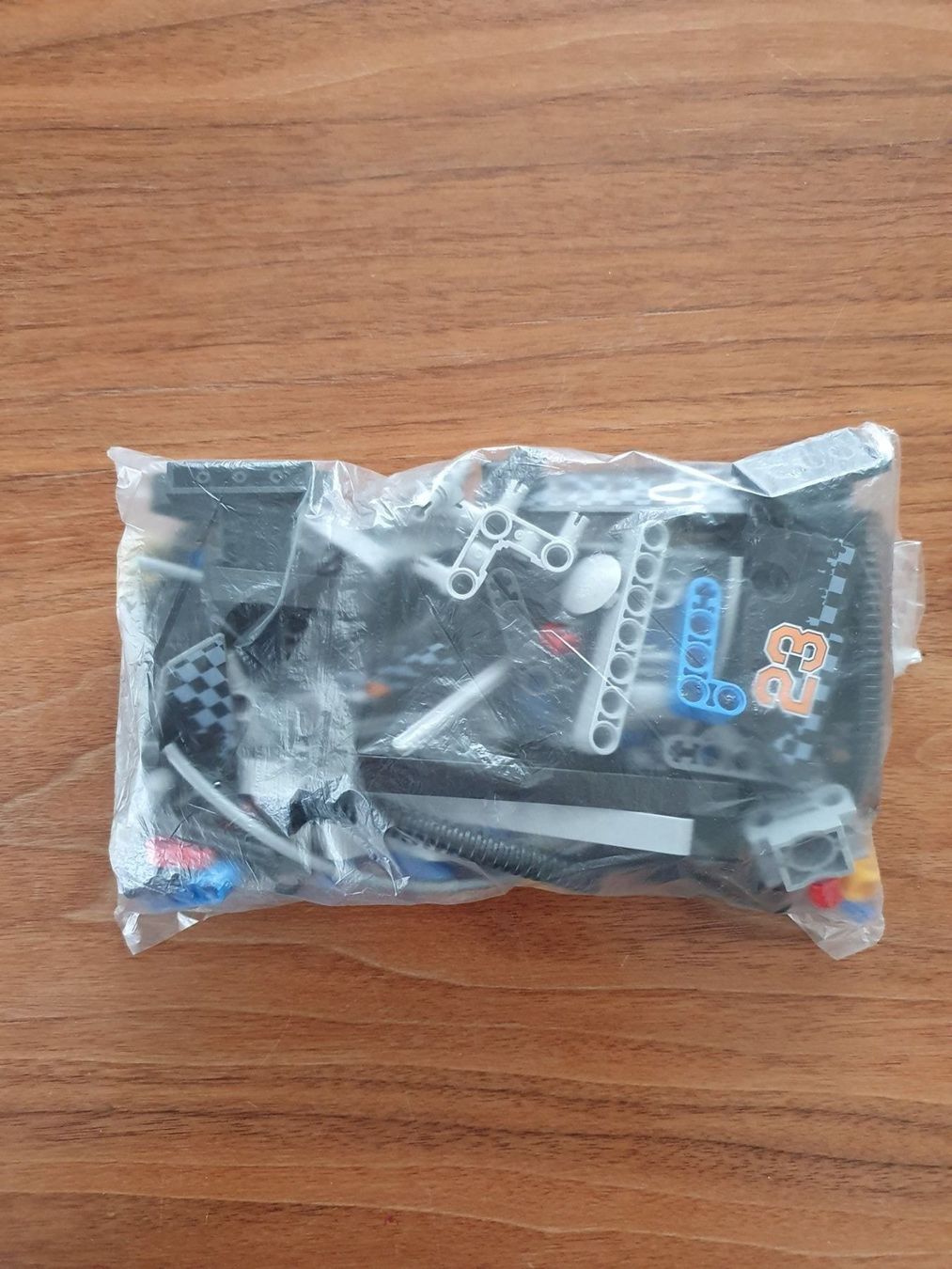 Lego Spielzeuge: Lego Technic 42002 Luftkissenboot – Gebraucht aus Jona von Mafari 1