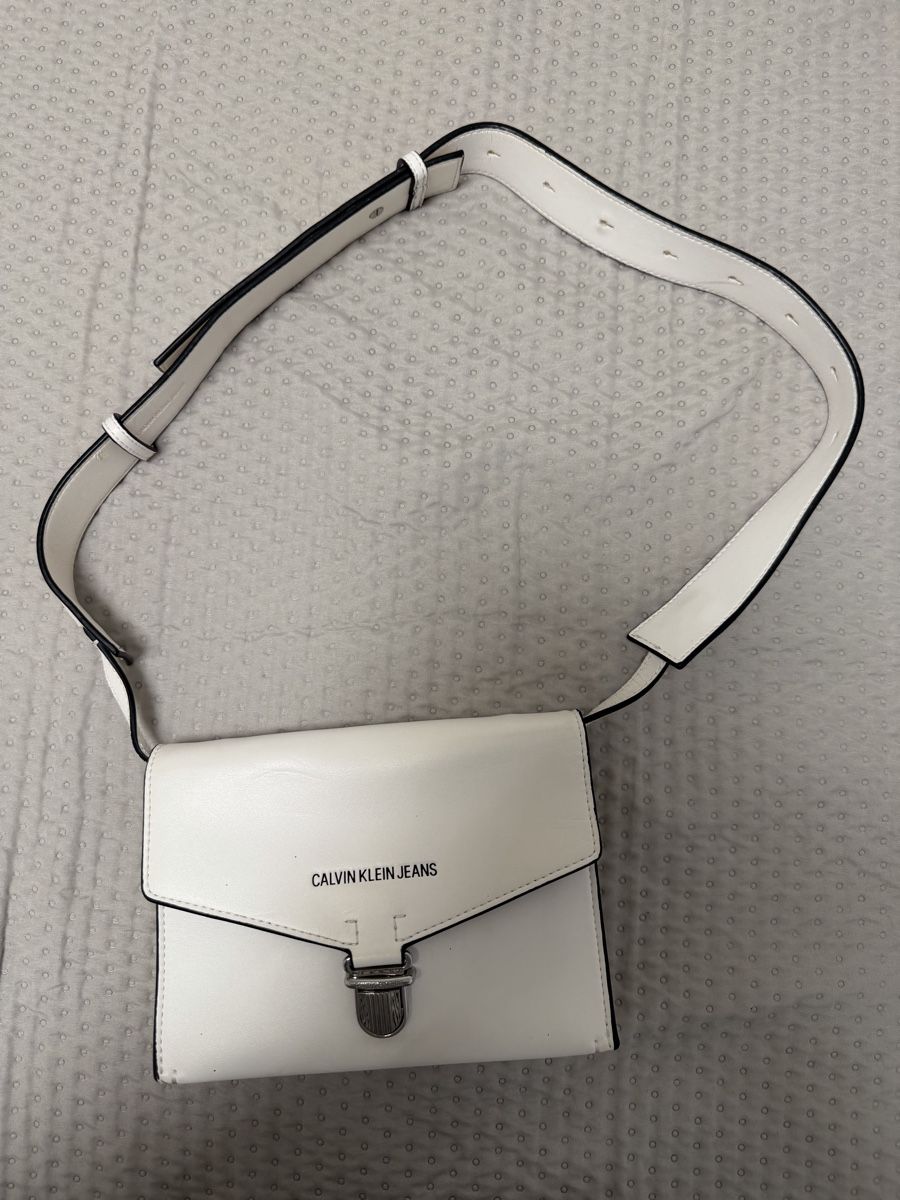 Calvin Klein Borse: Calvin Klein Jeans Tasche – Usato da Basel venduto da sid_dem