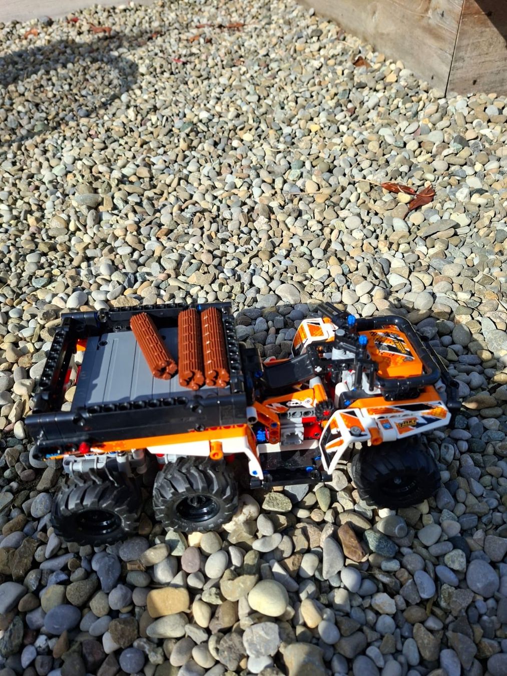 Lego Kit di costruzioni: LEGO Technic - Geländefahrzeug - 42139 – Usato da Niederbüren venduto da barolo2000 3