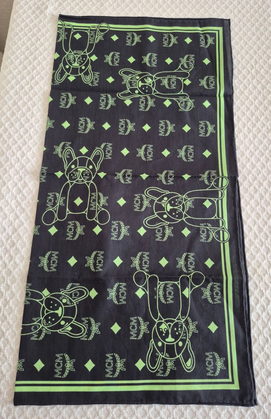 Mcm Foulards & écharpes: Original MCM Tuch – Neuf (Voir description) à Dottikon par Pega7 1