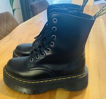 Dr. Martens Neu