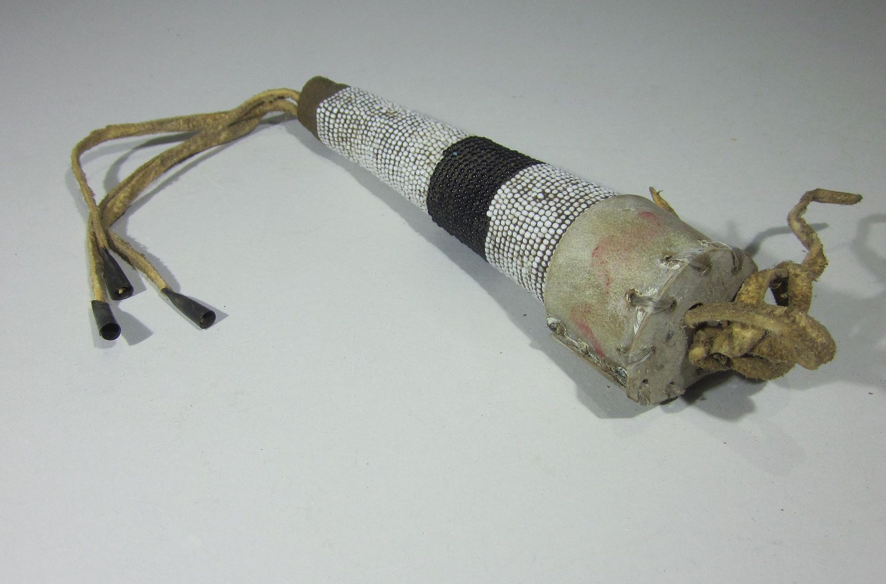 Figuren: Alter Apachen-Indianer Ahlenbehälter – Gebraucht aus Bäretswil von robsonantik 4