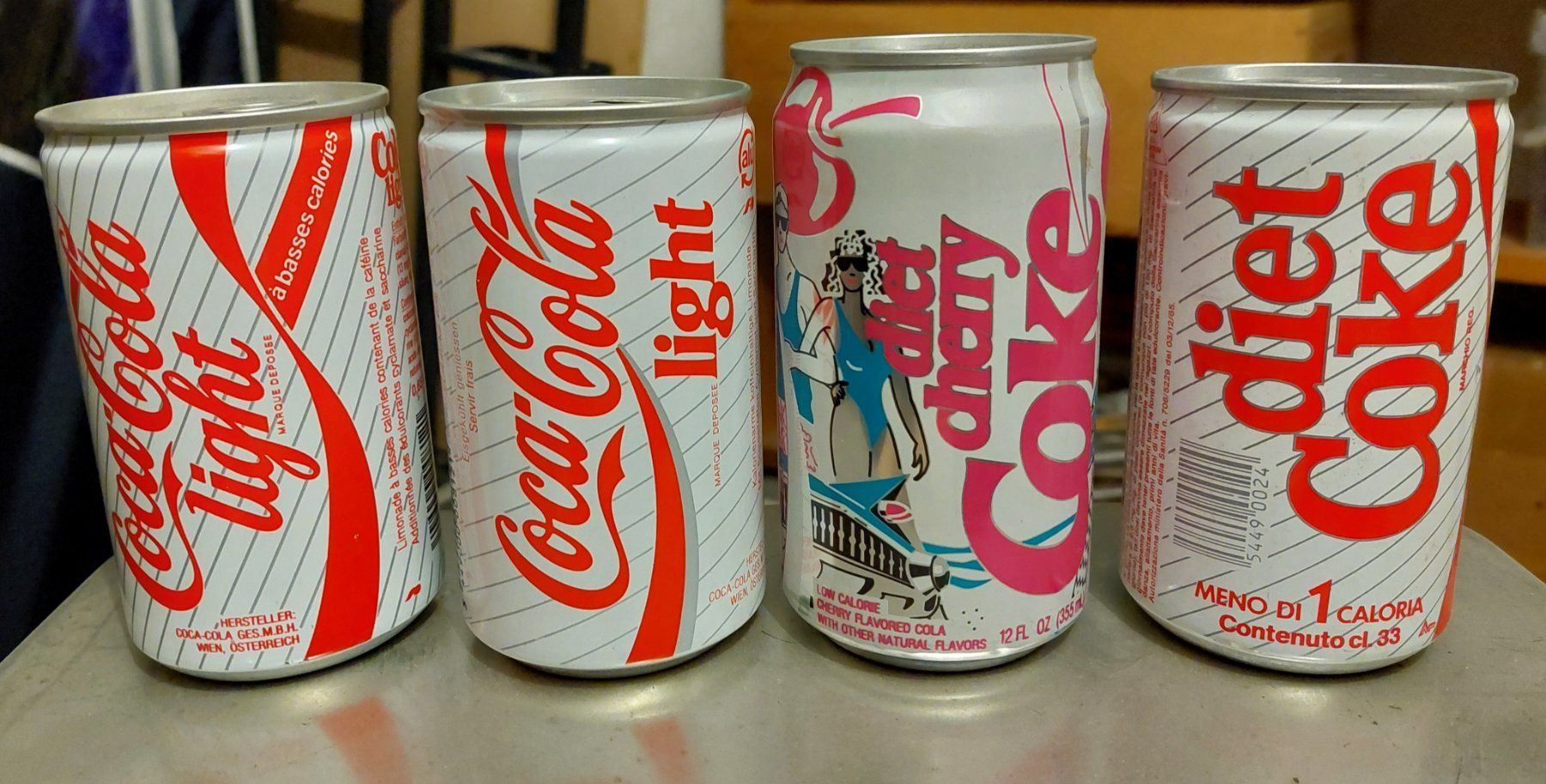 Coca-Cola Alle Dekorationen: Coca Cola-Sammlung, Vintage, 12 Stück plus Weiteres – Gebraucht aus Zürich von Lindwurm-Festung 2