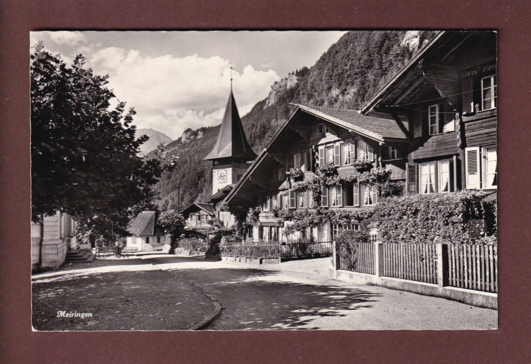 Cartoline postali: MEIRINGEN - Dorfstrasse - 1961 – Usato da Pully venduto da nicecards