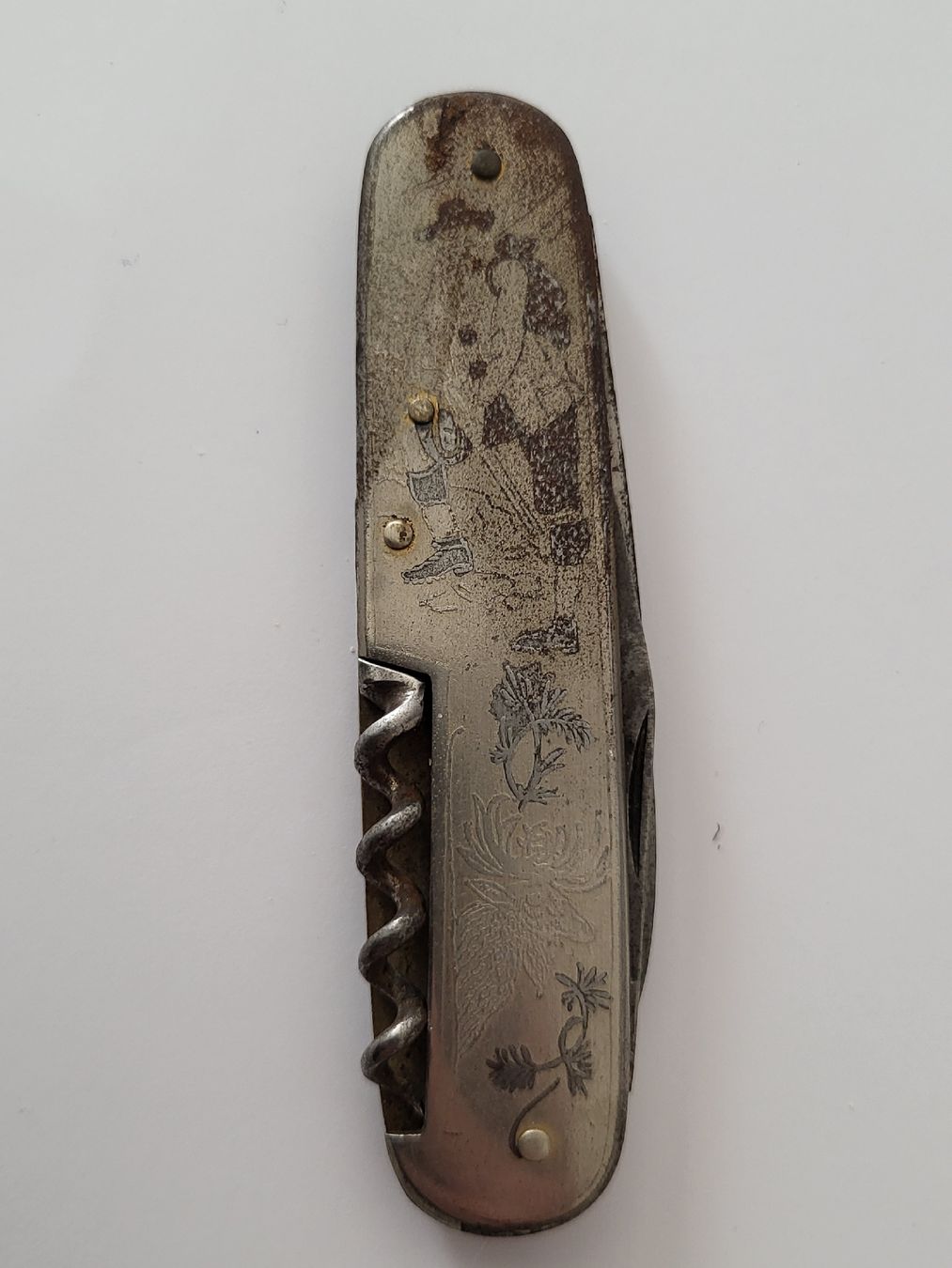 Victorinox Couteaux de poche: Taschenmesser mit Metalschale  Klinge, Zurich, – D'occasion à nunningen par mic_88k2 1