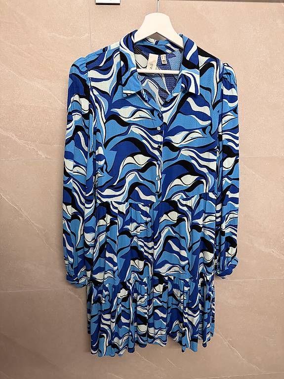 Vestiti: Blaues Sommerkleid – Usato da Muri AG venduto da mar_svd7