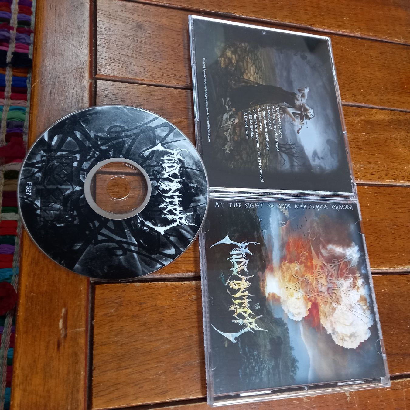 CD: midvinter - at the sight..  – Usato da St-Cergue venduto da VeganWarrior