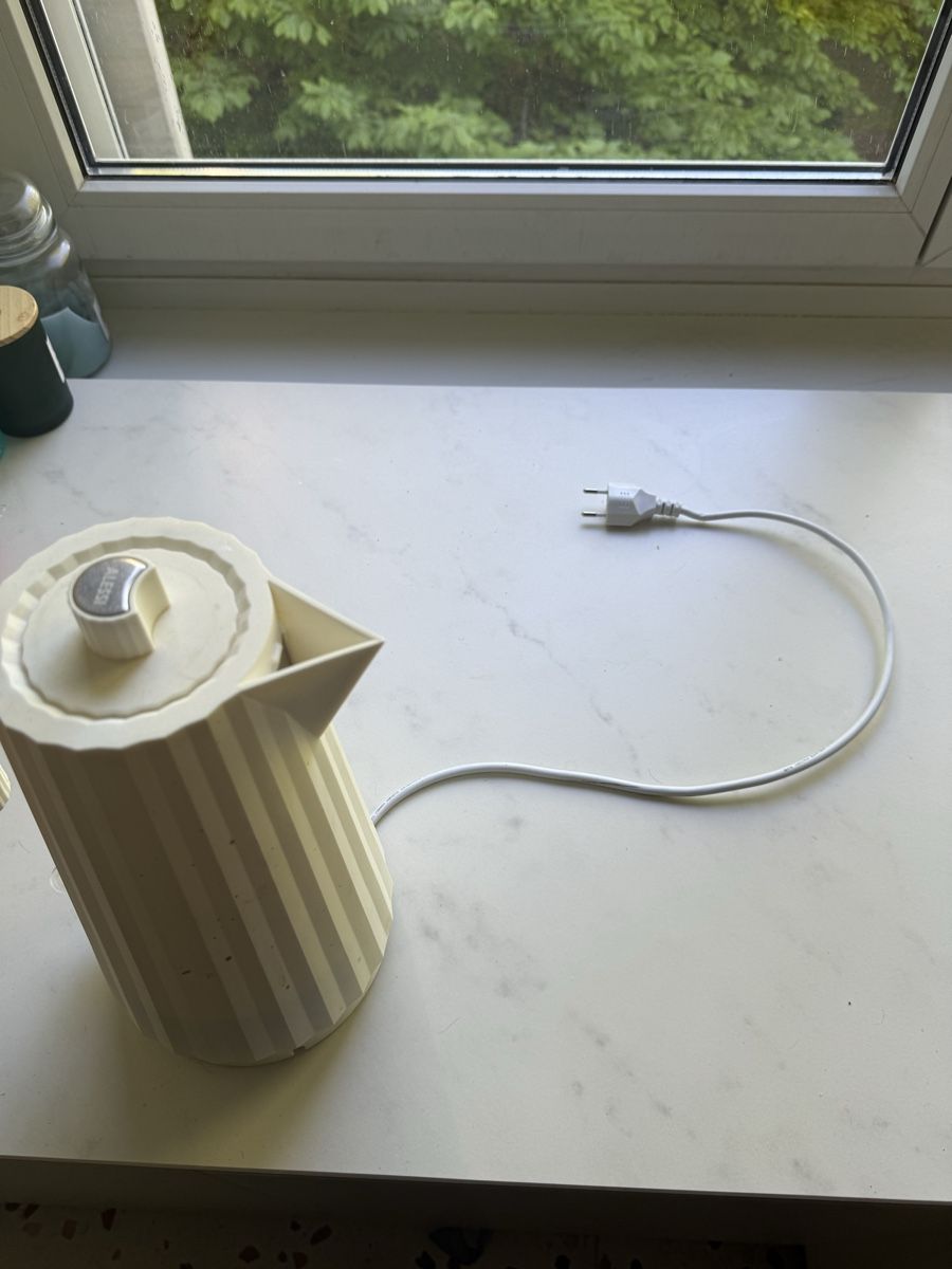 Alessi Bollitori: Alessi Plisse Wasserkocher – Usato da Zürich venduto da Rucolamara 3