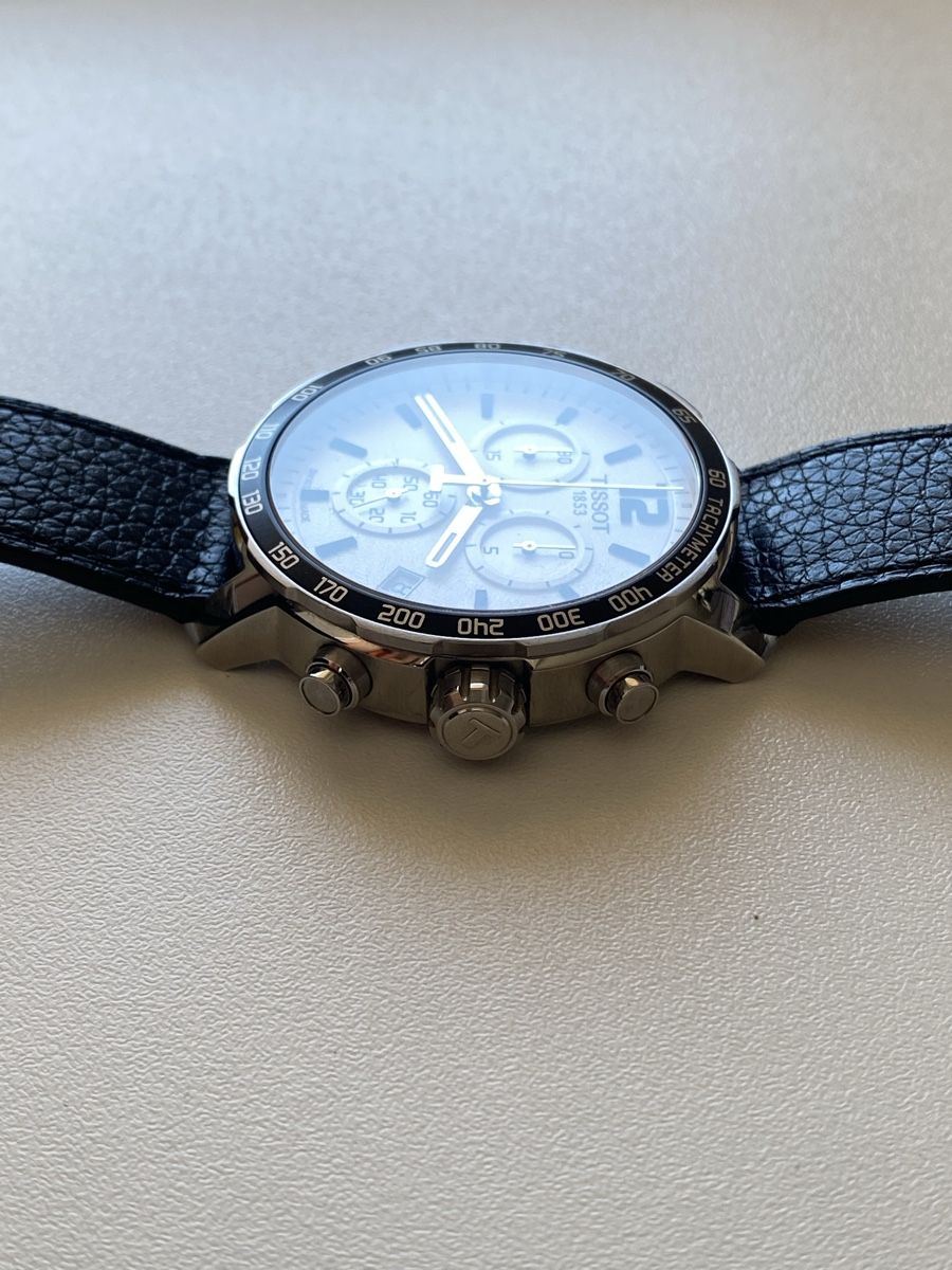 Tissot Uhren: Tissot Quickster Chronograph Full Set – Gebraucht aus Zürich von pok_7mw8 3