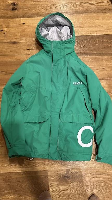 Jacken: Skijacke mit Schneefang – Gebraucht aus Abtwil SG von monchy01