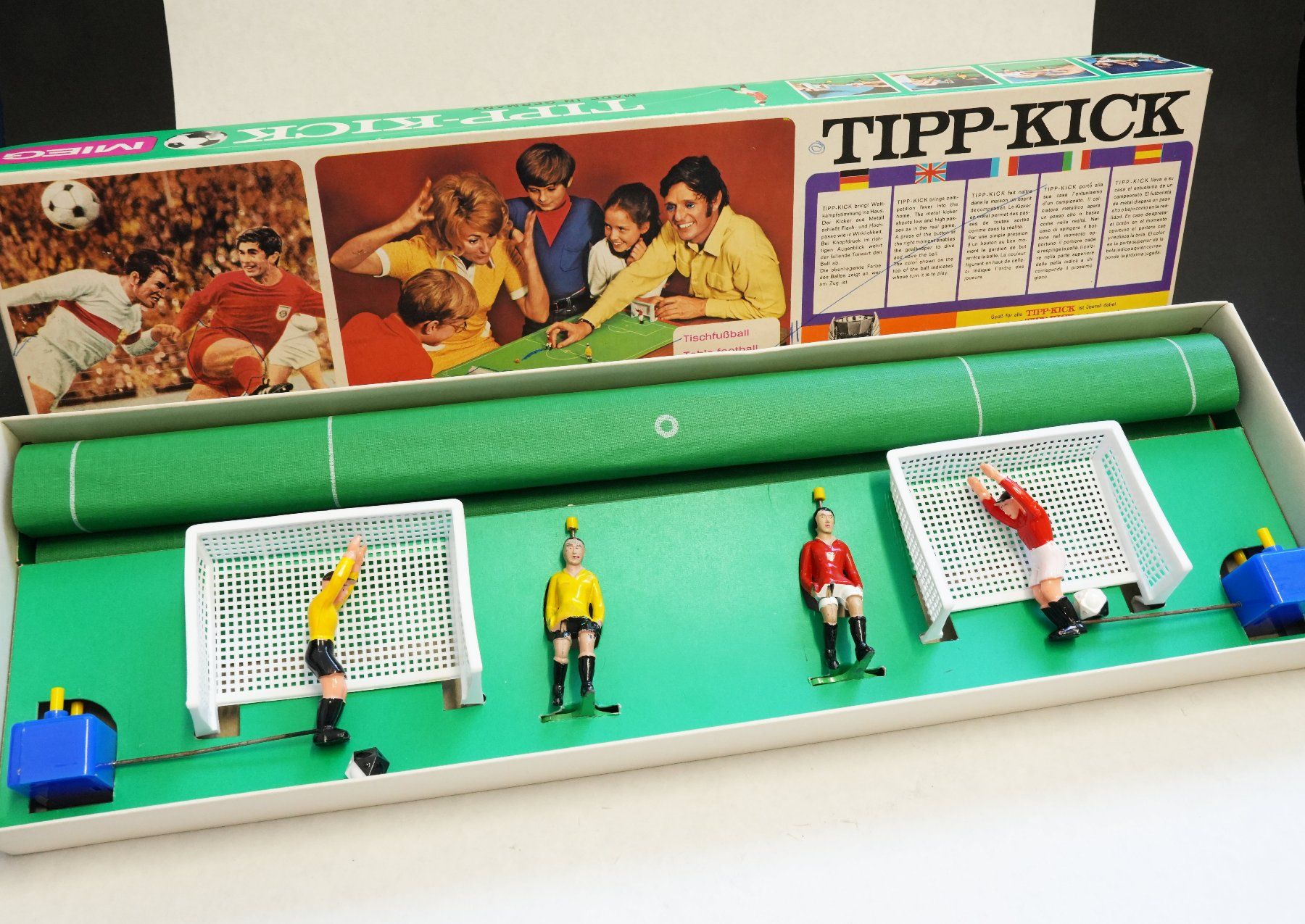 Tipp Kick Giochi: Tipp-Kick Tischfussball – Usato da Zürich venduto da Myomesin