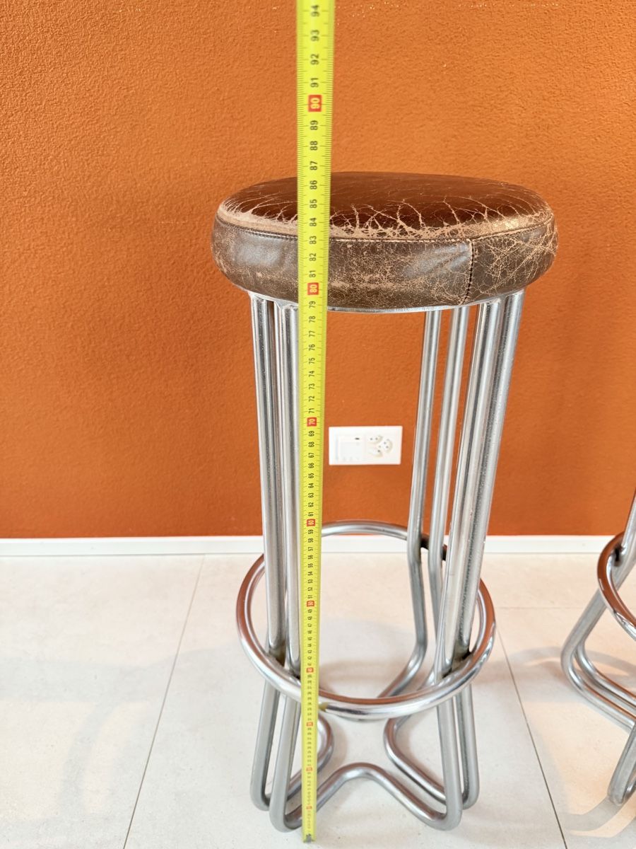 Hocker: 2 Vintage Barhocker aus Leder & Metall – Gebraucht aus Grenchen von Nur_2540 4