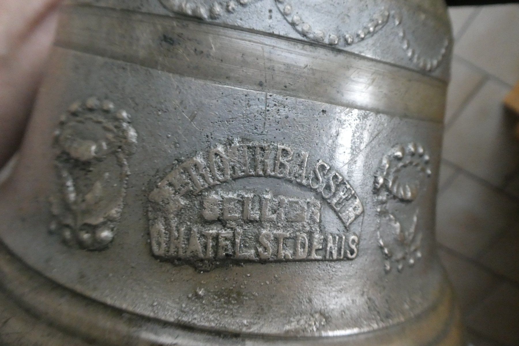 Campanacci mucche: Cloche Rohrbasser .Chatel ST denis – Usato da Fontaines NE venduto da monloisir 8