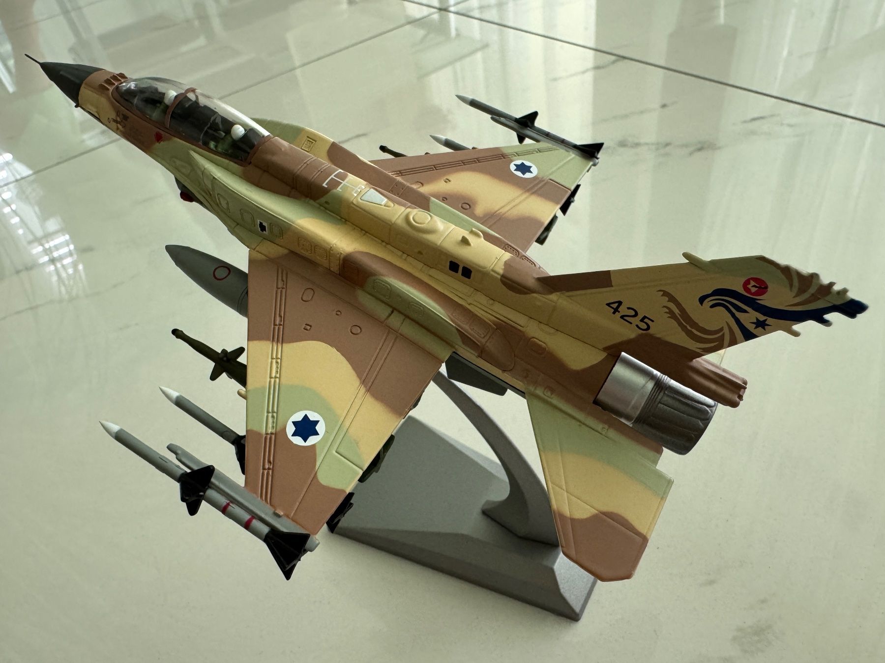 Modellbausätze & Standmodelle: F-16I "Sufa" Israeli Defense Force Lockheed Martin Kampfjet – Neu (gemäss Beschreibung) aus Hünenberg See von Rroger911 5