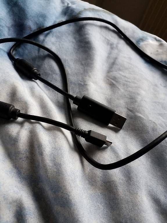 Kabel: USB und Micro USB Ladekabel – Gebraucht aus Bern von Bluepop 1
