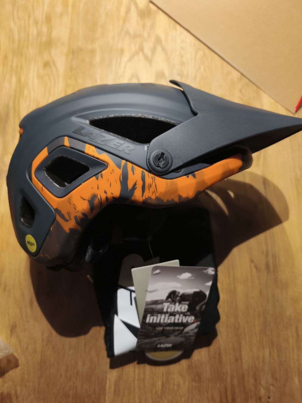 Caschi: Lazer Impala MIPS Helmet - Matte Cobalt Orange - M – Nuovo e nell'imballaggio originale da Zürich venduto da Crowsfeet 1