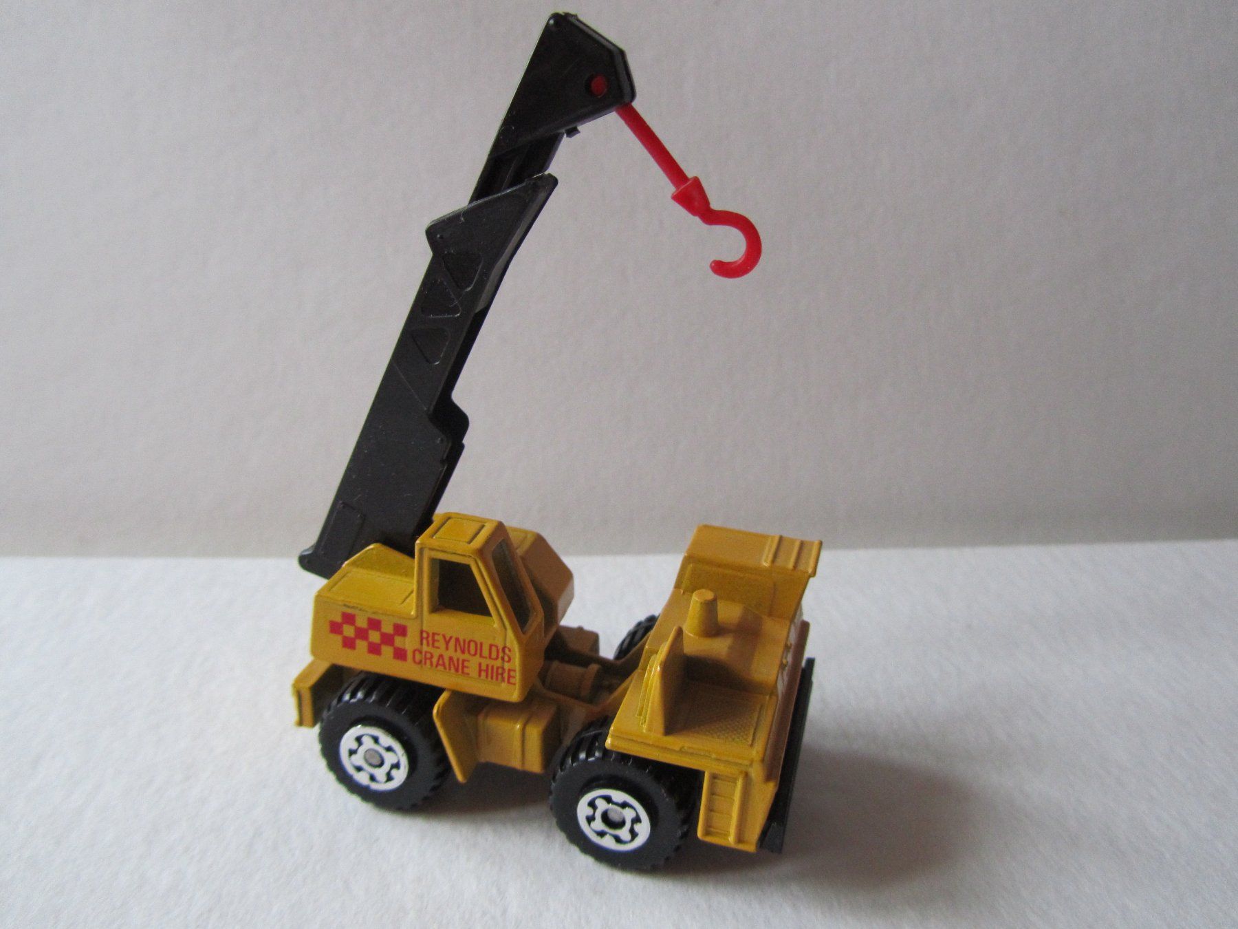 Matchbox Voitures modèles: Mobile Crane, Matchbox Macau, unbespielt – D'occasion à Weiningen ZH par dietsch57 2